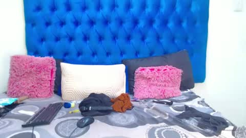 africanbrownskingoddes online show from February 9, 2025, 1:35 pm