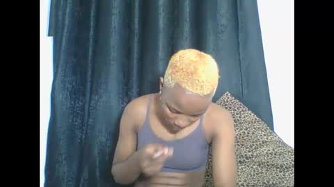 PHOEBE online show from September 28, 2025, 8:03 pm