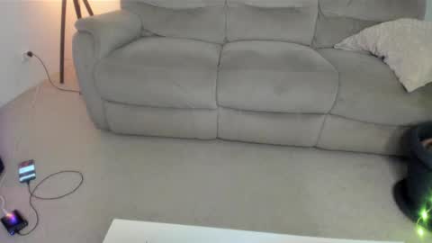 afrodisiacaly online show from April 21, 2026, 1:42 am