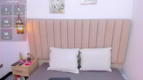 Snapshot of afrodita_de_amor chatting on October 14, 2025, 11:33 am Vr. online show from October 14, 2025, 11:33 am