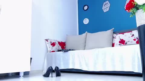 Amalia online show from February 19, 2025, 6:00 pm