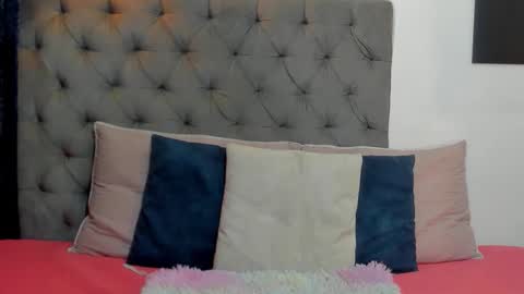 Snapshot of afrodiva69_ chatting on May 4, 2026, 5:53 pm Afro Diva online show from May 4, 2026, 5:53 pm