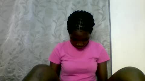 Snapshot of afronubians_ chatting on February 2, 2025, 6:04 am pink and josphen online show from February 2, 2025, 6:04 am