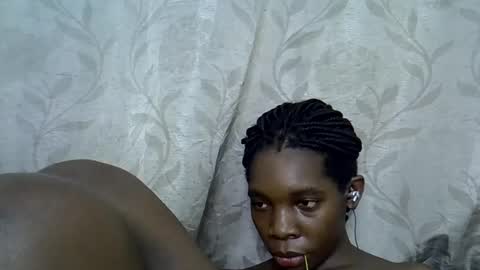 Snapshot of afronubians_ chatting on March 1, 2025, 11:39 am pink and josphen online show from March 1, 2025, 11:39 am