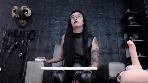 Snapshot of agata_darkness chatting on January 8, 2025, 7:13 pm  Miss Agata  online show from January 8, 2025, 7:13 pm