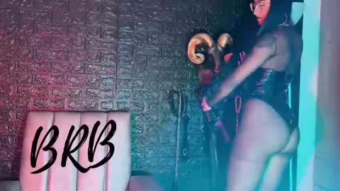 Snapshot of agata_darkness chatting on February 21, 2025, 2:48 pm  Miss Agata  online show from February 21, 2025, 2:48 pm