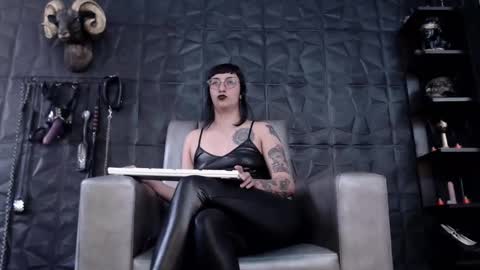 Snapshot of agata_darkness chatting on February 26, 2025, 6:21 pm  Miss Agata  online show from February 26, 2025, 6:21 pm