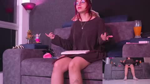 Agata Collinss online show from March 2, 2025, 7:10 am