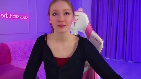 Snapshot of agatafoxley chatting on February 23, 2026, 6:22 am AgataFoxley online show from February 23, 2026, 6:22 am