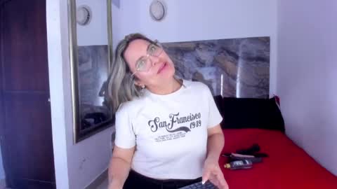 agatha_pleasure online show from May 18, 2026, 11:49 am