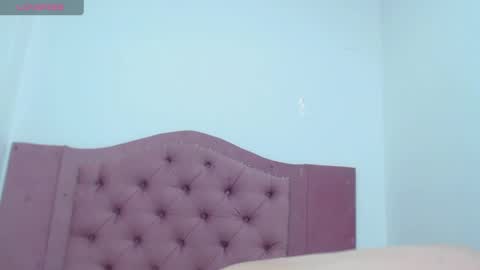 agatha_soul online show from November 21, 2025, 11:31 am