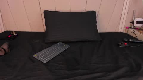 Snapshot of agatha_steel20 chatting on March 3, 2025, 10:31 pm Agatha Steel online show from March 3, 2025, 10:31 pm