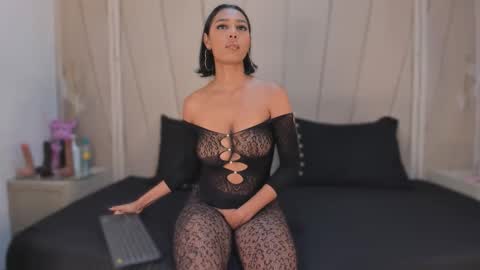 Snapshot of agatha_steel20 chatting on October 31, 2025, 7:37 pm Agatha Steel online show from October 31, 2025, 7:37 pm