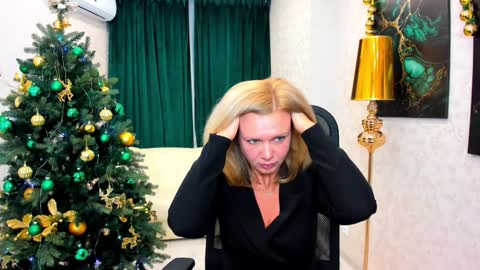 Agatha online show from December 28, 2024, 4:08 am