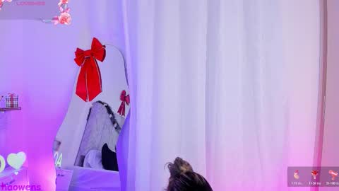 Agatha Owens online show from November 10, 2025, 12:53 am