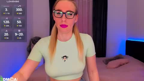 Polly online show from February 26, 2026, 3:33 pm