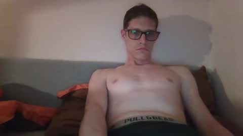 Snapshot of agentradnai96 chatting on April 3, 2026, 10:30 pm agentradnai96 online show from April 3, 2026, 10:30 pm