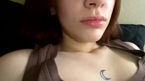 Agnes online show from December 22, 2025, 10:34 am