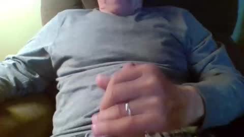 Snapshot of aguynrkfrd chatting on April 20, 2026, 10:29 am aguynrkfrd online show from April 20, 2026, 10:29 am