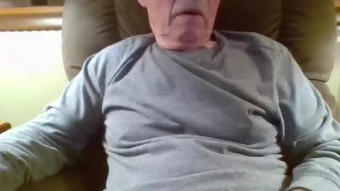 Snapshot of aguynrkfrd chatting on April 22, 2026, 10:06 am aguynrkfrd online show from April 22, 2026, 10:06 am