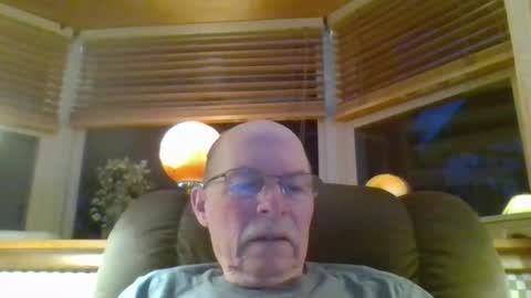 Snapshot of aguynrkfrd chatting on May 4, 2026, 10:00 am aguynrkfrd online show from May 4, 2026, 10:00 am