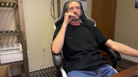 AhShucks online show from April 6, 2026, 3:37 am