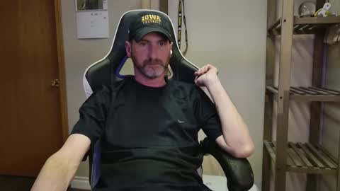 AhShucks online show from April 10, 2026, 3:23 am