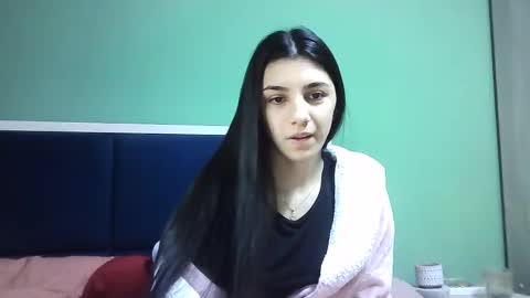 Selena online show from December 30, 2024, 7:59 am