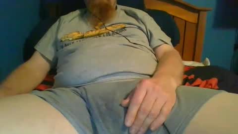 hrnycummer online show from December 17, 2025, 5:46 am