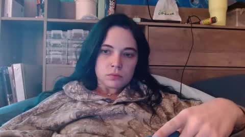 Kat online show from March 23, 2026, 12:09 pm