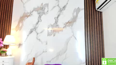 Aida  online show from February 3, 2025, 3:27 pm