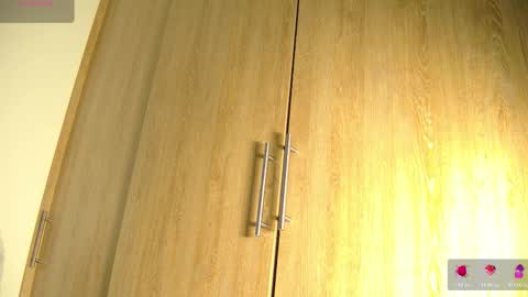 Aida  online show from October 20, 2025, 11:21 am