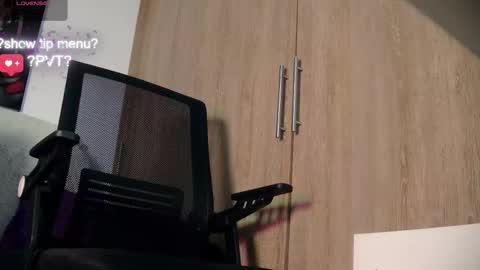 Aida  online show from January 10, 2026, 11:23 am