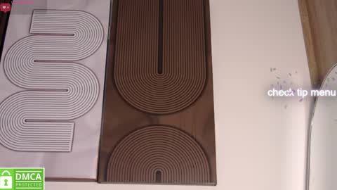 Aida  online show from April 4, 2026, 8:12 am