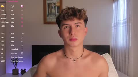 A H  online show from December 1, 2024, 9:15 pm