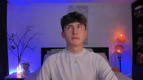 A H  online show from February 26, 2025, 4:03 am