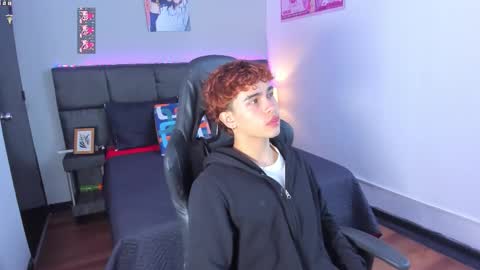 Aiden  online show from January 6, 2026, 1:48 pm