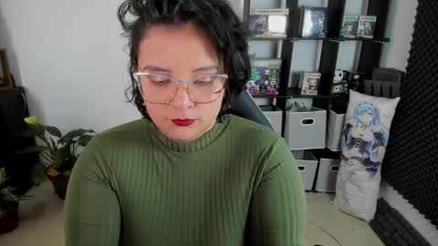 Snapshot of aikadreams chatting on December 5, 2024, 12:22 pm Catalina online show from December 5, 2024, 12:22 pm