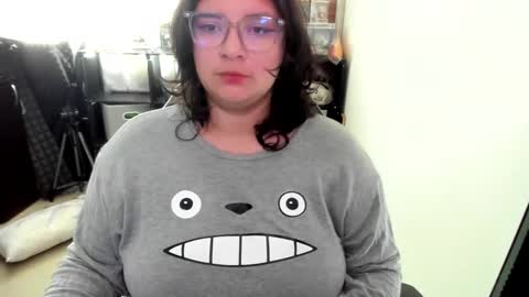 Catalina online show from December 5, 2025, 2:36 pm