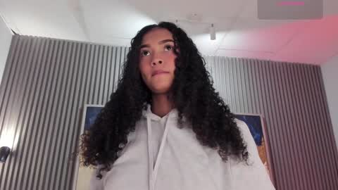 Alisson online show from January 22, 2025, 1:42 am