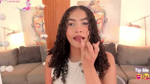 Alisson online show from October 9, 2025, 7:45 pm