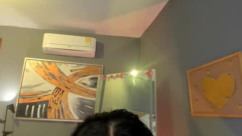 Alisson online show from March 3, 2026, 7:42 pm