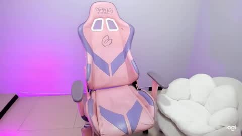 Snapshot of ailee_kawaii chatting on March 8, 2025, 3:35 pm Ailee Hyuga online show from March 8, 2025, 3:35 pm