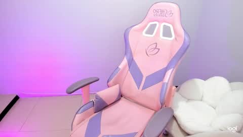 Snapshot of ailee_kawaii chatting on March 10, 2025, 3:20 pm Ailee Hyuga online show from March 10, 2025, 3:20 pm