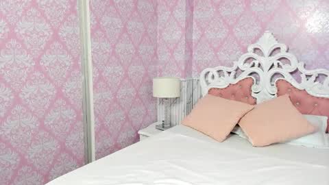   online show from November 18, 2025, 1:44 am