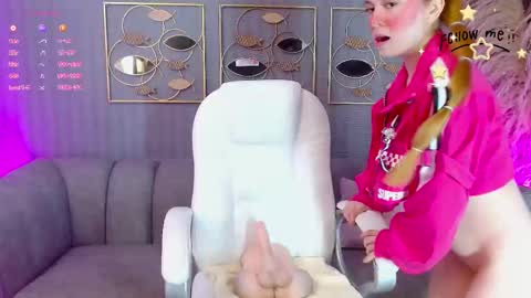 ailee_pons online show from September 21, 2025, 12:07 pm