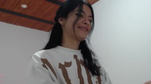 aileenibars02 online show from January 17, 2026, 11:04 am