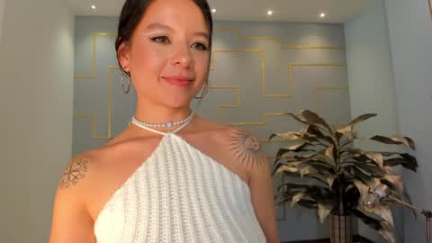 Snapshot of aileenvega chatting on January 21, 2025, 1:39 am AILEEN VEGA online show from January 21, 2025, 1:39 am