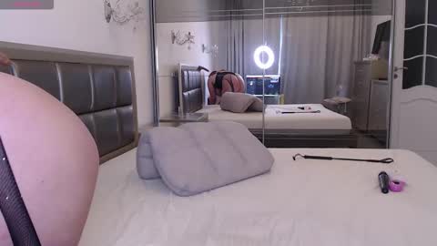 Ailinaioki online show from March 21, 2026, 1:37 pm