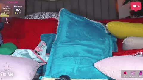 Ailyn rouss online show from March 26, 2026, 2:06 am